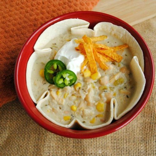white chicken chili, cast iron chili, chicken chili, chili in the cast iron, cast iron recipes