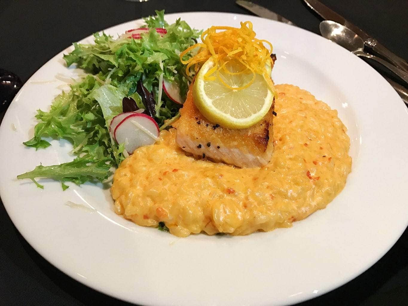 The Broadstreet Grille in Chattanooga