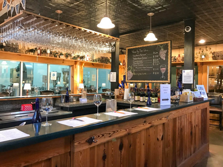 7 Beautiful North Wineries and Vineyards Wine Tastings Tour