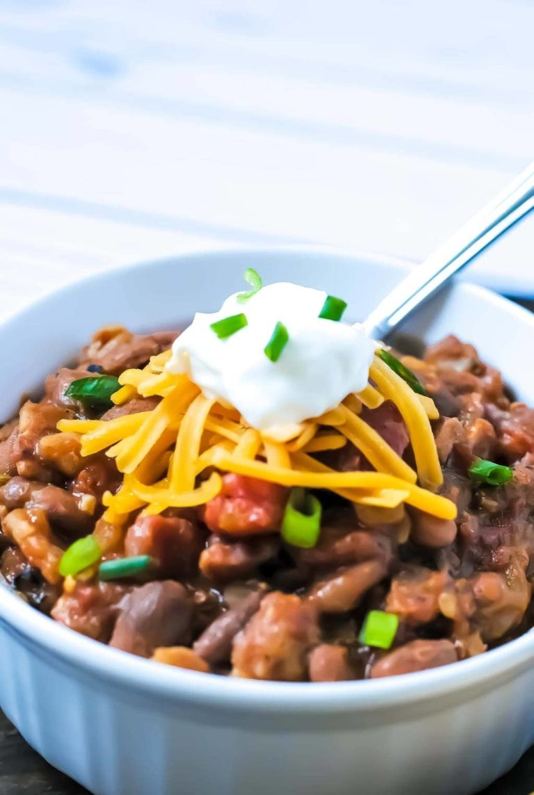 Cast Iron Skillet Cowboy Pinto Beans - Make Dinner Easy