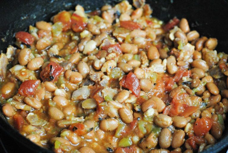 Cast Iron Skillet Cowboy Pinto Beans Make Dinner Easy