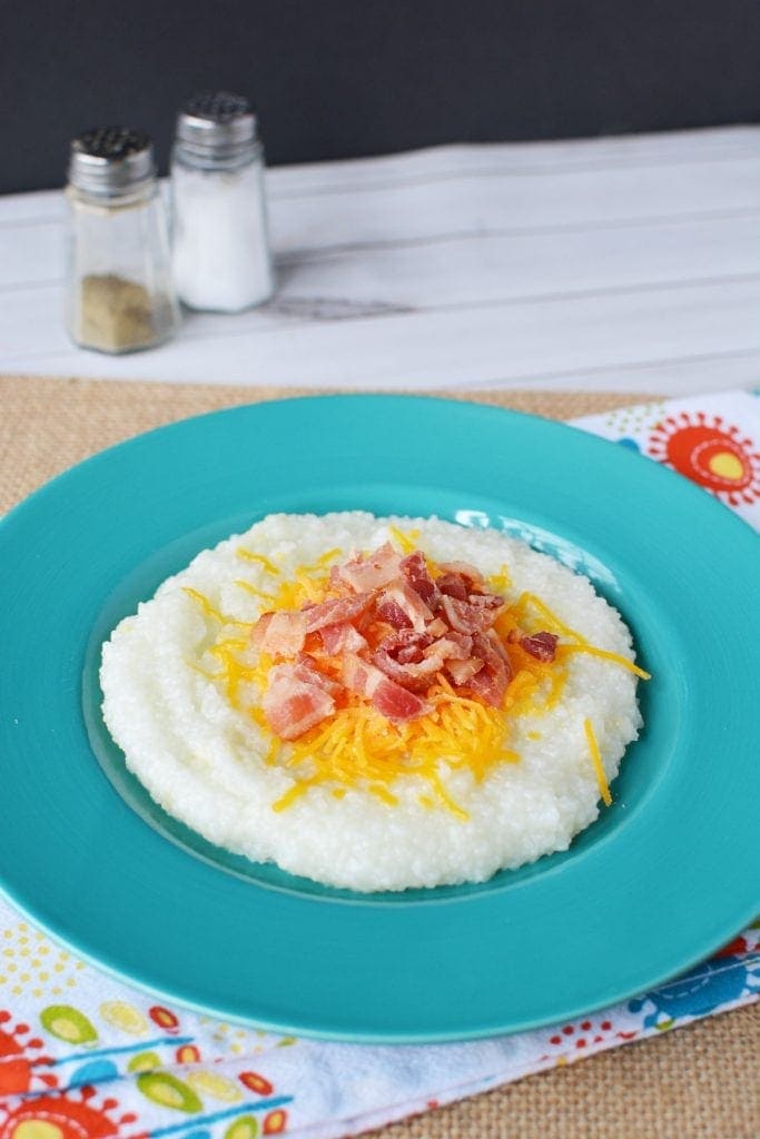 Bacon Garlic Cheddar Grits, Cheesy Grit Recipe, Grits Recipe, Souther Style Grits, Cheese Grits