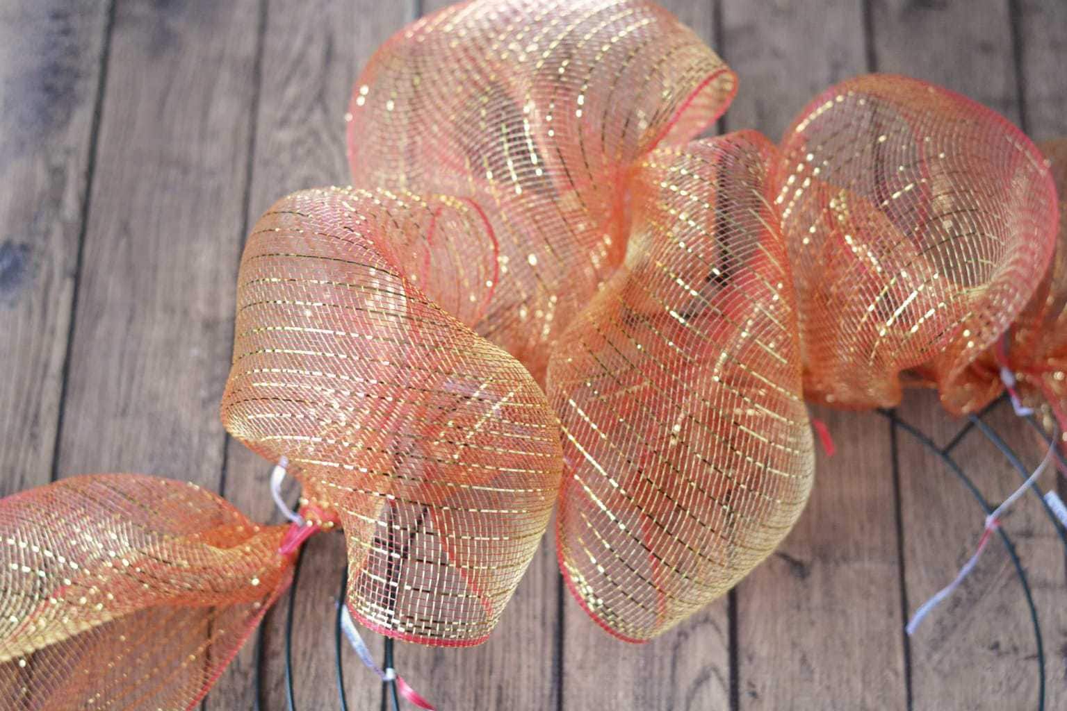 How To Make Deco Mesh Wreaths Step by Step Intructions