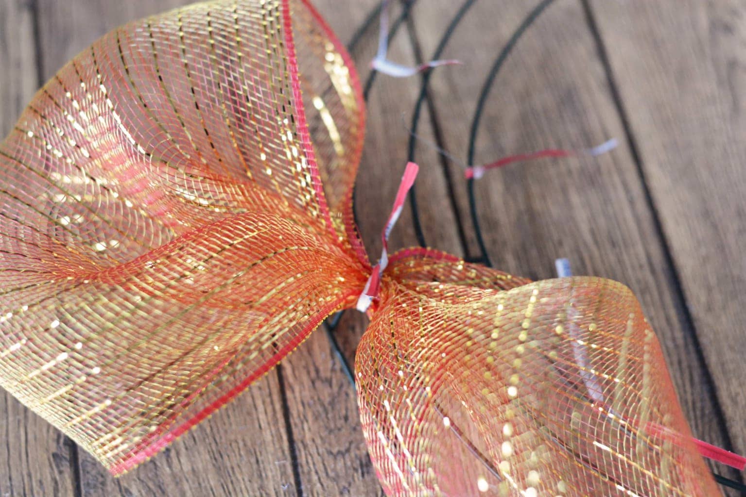 How To Make Deco Mesh Wreaths Step by Step Intructions