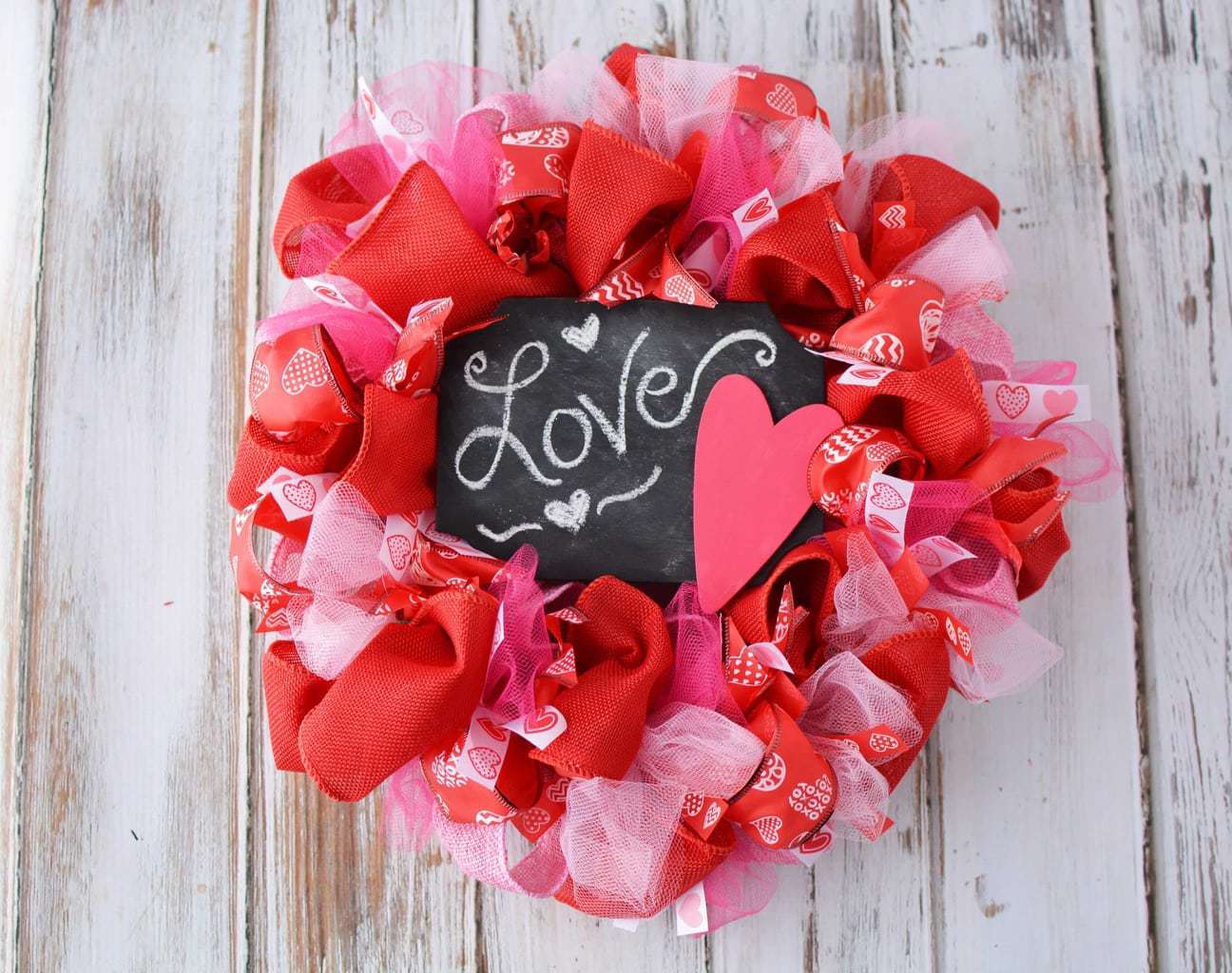 Diy Valentine S Day Mesh Wreath Valentine S Door Decoration