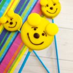 Winnie the Pooh Oreo Pops