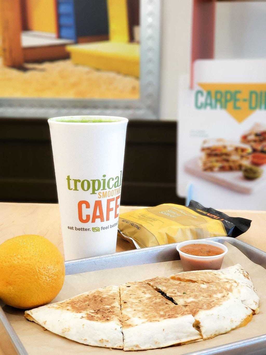 When it comes to brainstorming on quick and easy lunch ideas for busy moms, here are some great suggestions for moms on the go, that still want to ensure that they're serving healthier meals to themselves and their family. Santa fe Chicken Quesadillas