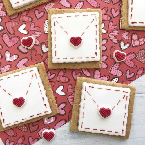 These Love Letter Cookies made with fondant are the perfect way to give someone a surprisingly sweet and edible Valentine's Day Card!