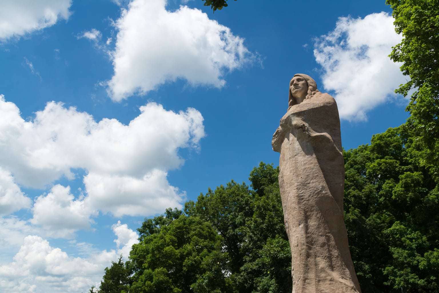 Chief Black Hawk Statue Lowden State Park