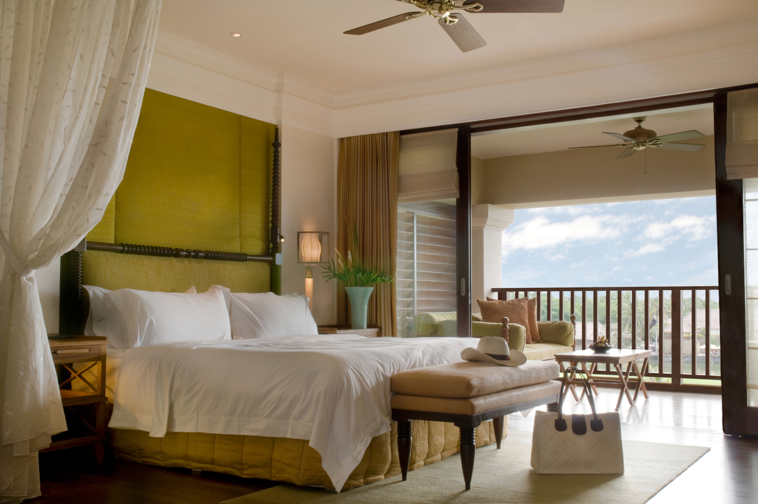 There are many ways to get an upgrade at a hotel. A few tips that will enable you to get some freebies here and there.
