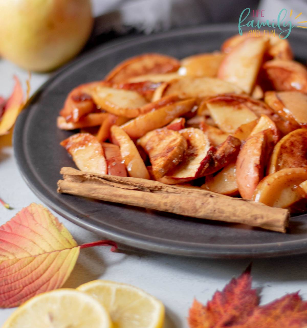 Healthy Baked Apples Recipe - Gluten-free and Vegan