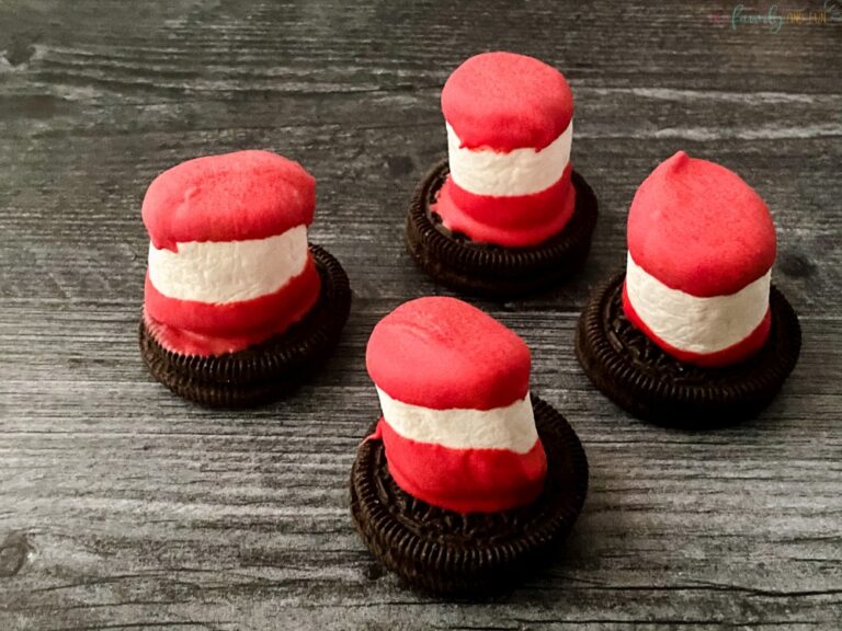 How to Make Dr. Seuss Marshmallow Hats
